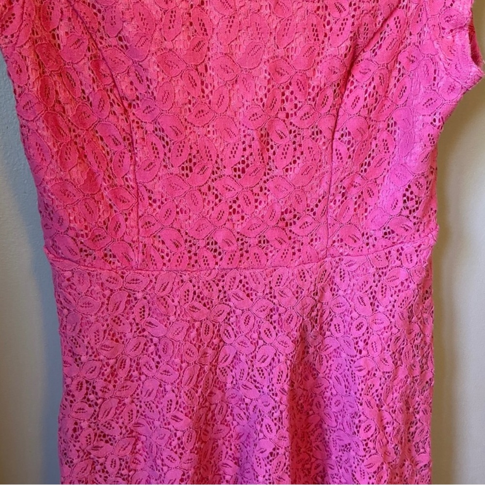 ✨3/$20✨ G21 Women’s Pink Lace Short Sleeve Dress - Picture 5 of 9